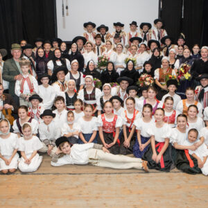 Folklórna skupina Kýčera z Čierneho Balogu